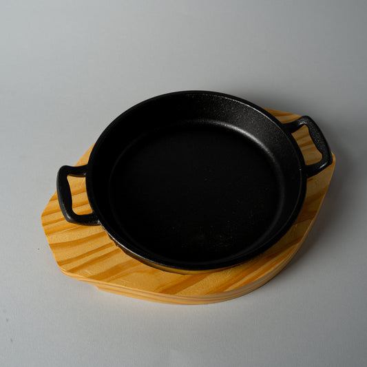 Cast Iron Pan With Wooden Base