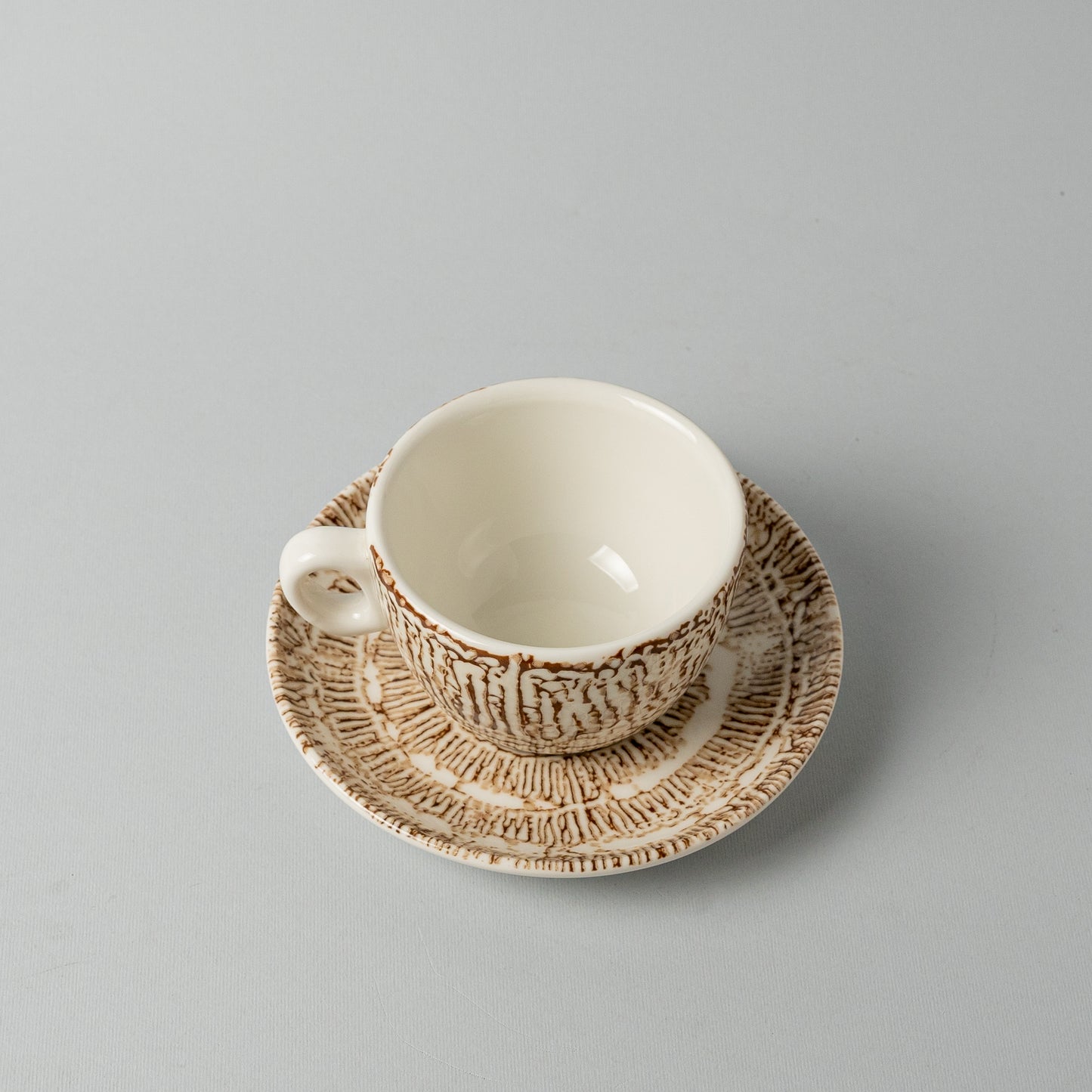 Porcelain Luna Ivory Tea Cup With Underline - Brown